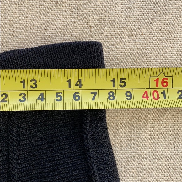 CLASSIC ST JOHN SKIRT / MH - Picture 6 of 9